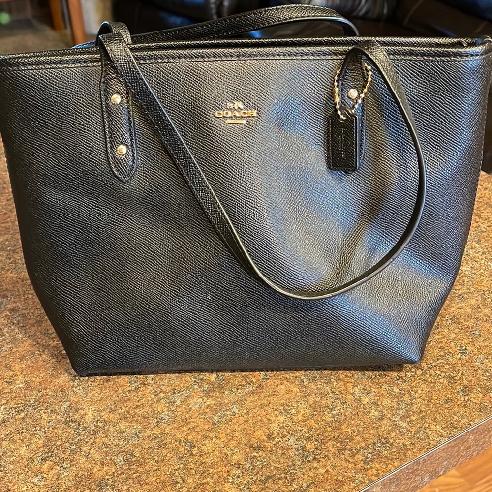 Coach mini tote black
